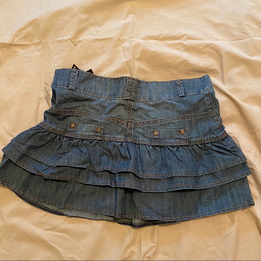 Stitches Skirt - Picture 3 of 3